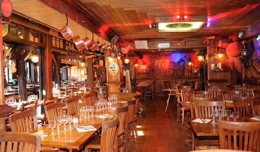 HOTEL ** RESTAURANT