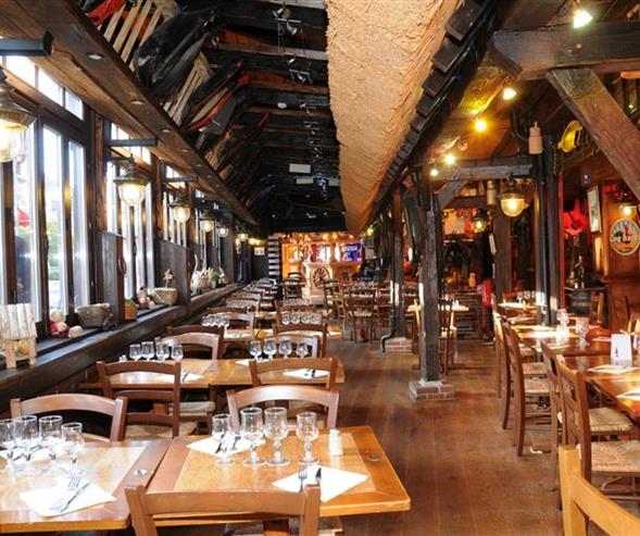 HOTEL ** RESTAURANT